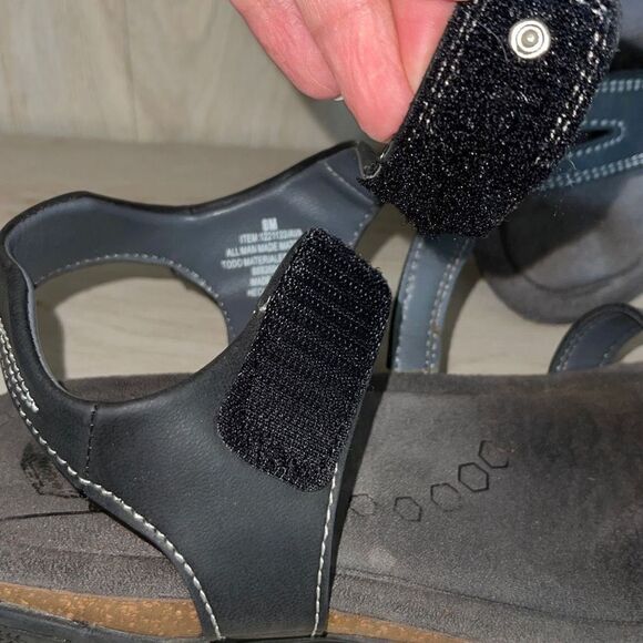 Khombu Women's Ava Sport Outdoor Sandals Cushion Ankle Strap Black Size 8 - Picture 5 of 7